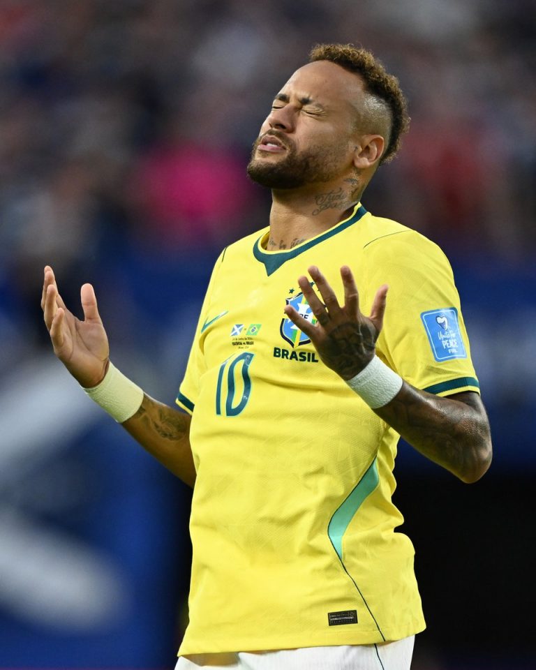 Brasil golea a Escocia