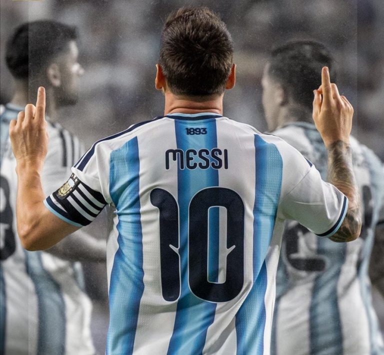 Hay trick de un MESSI Histórico