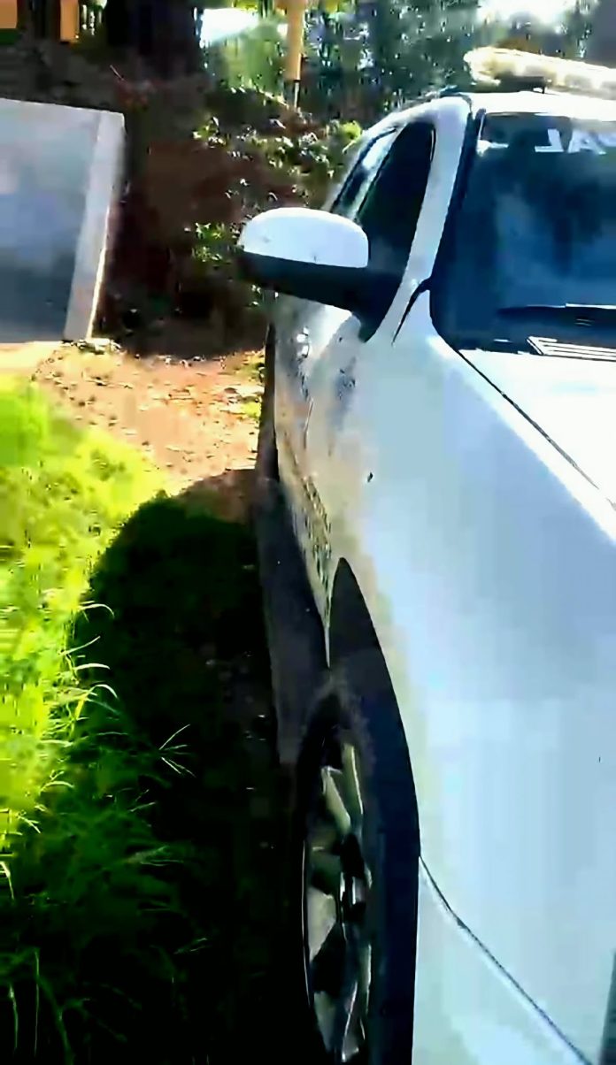 TINGUINDIN Delincuentes rafaguean caseta policial y patrulla en Tingüindín_ un policía levemente herido (3)
