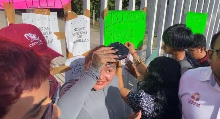 Padres en Campeche exigen que sus hijos reprobados en matemáticas, los aprueben.
