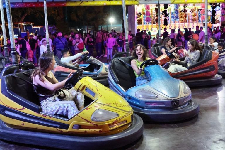 ¡Alista a la familia! Vive la emoción de los juegos mecánicos del Jalo Futbolero en el Ceconexpo