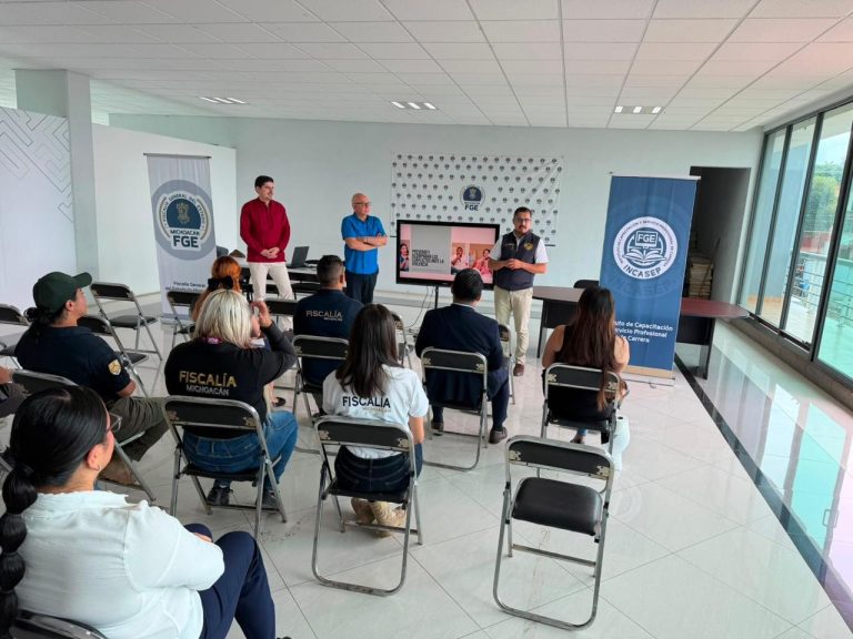 Fortalece FGE capacidades de su personal en prevención y atención de conflictos ante la violencia