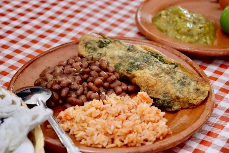 Último fin de semana de las cocineras y cocineros tradicionales en el Jalo Futbolero