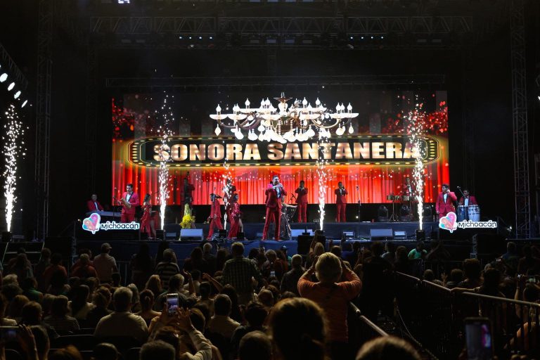 ¡A bailar con La Sonora Santanera! Concierto gratuito y sin boletos en el Palacio del Arte este 13 de junio