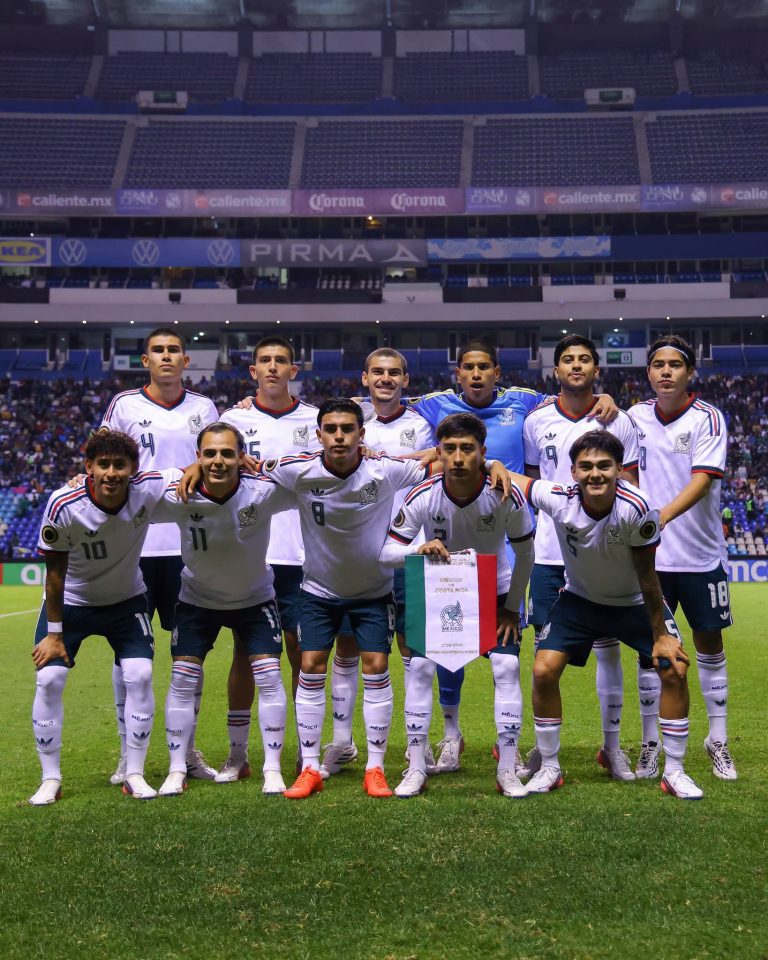 ‎México vence a Costa Rica