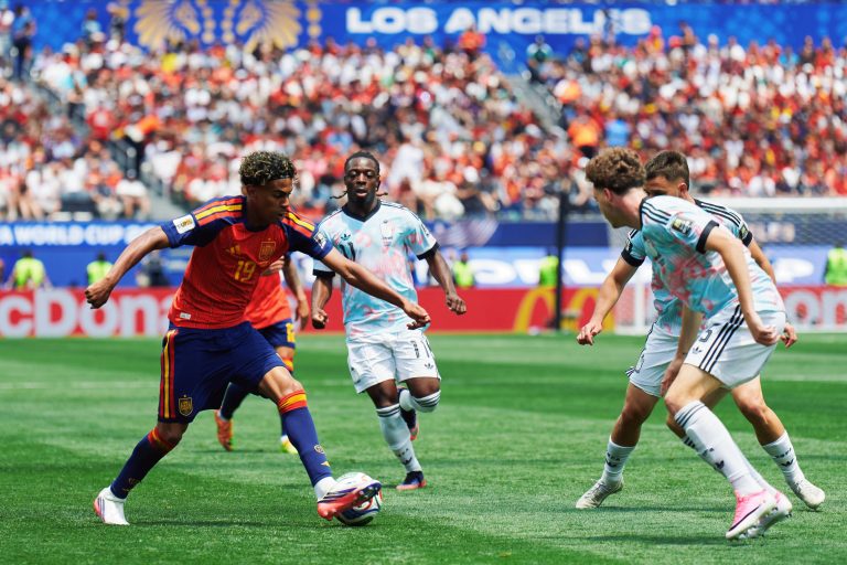 España deja en el camino a Bélgica