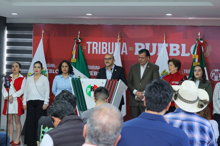 Celebra Memo Valencia sentencia del TEEM a favor de la síndica de Indaparapeo; edil sí cometió violencia política en su contra