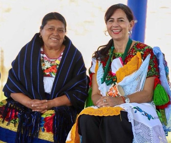 El cariño de las comunidades indígenas acompaña la ruta de Gaby Molina