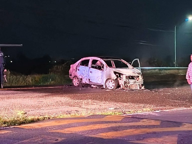 Se registra incendio de vehículo en la Tarímbaro–Álvaro Obregón