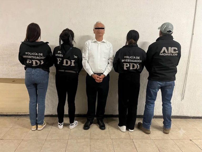 Fiscalía CDMX y FGEM aprehenden a exfuncionario público del Gobierno federal investigado por violencia familiar