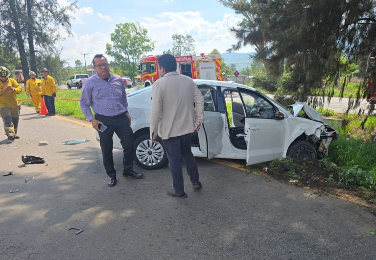 Choque vehicular múltiple deja una mujer muerta en la Morelia-Pátzcuaro