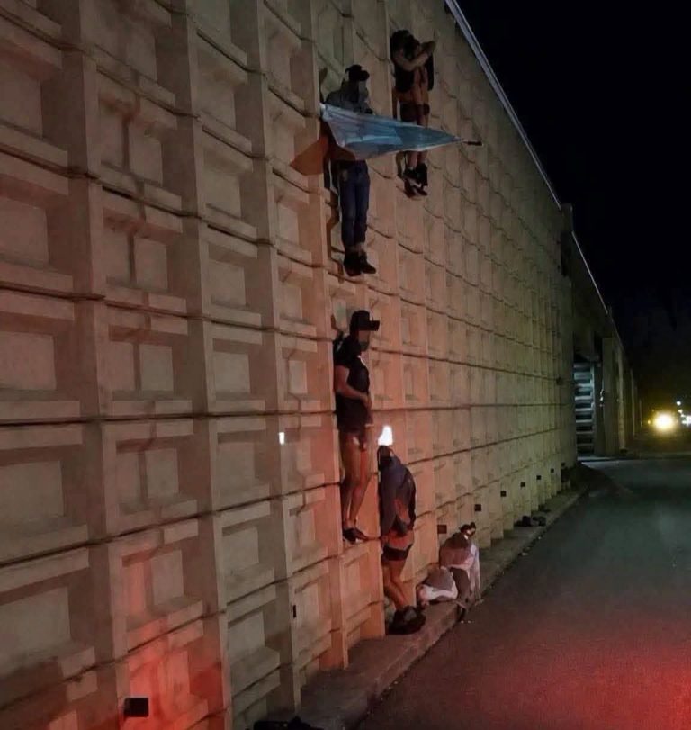 Ex-alcalde, secretario y bombero, ejecutados y colgados en Zacatecas.