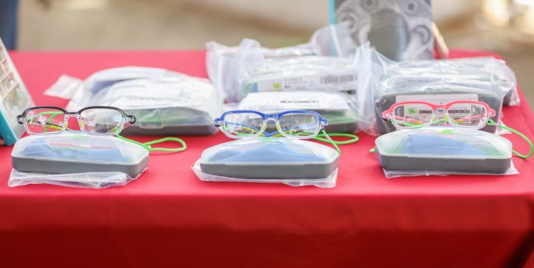 Últimos días para solicitar los lentes gratuitos del programa Vive Saludable