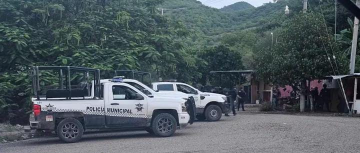 Solitario empistolado irrumpe en vivienda de Tepalcatepec y mata a un hombre