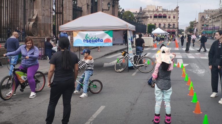 Estas vacaciones, aprende a andar en bicicleta en la Biciescuela de Sedum
