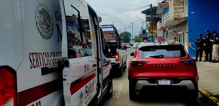 Hombre muere en la vía pública de la colonia Ramón Farías de Uruapan