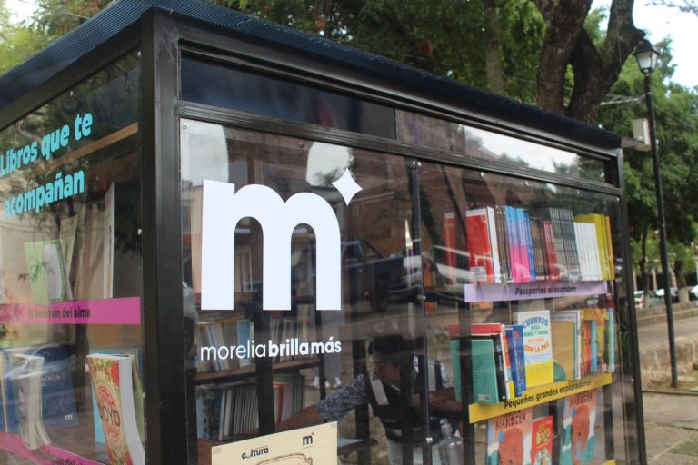 Cabinas de Lectura «Morelia se Lee» consolidan su éxito durante su primer mes de operación