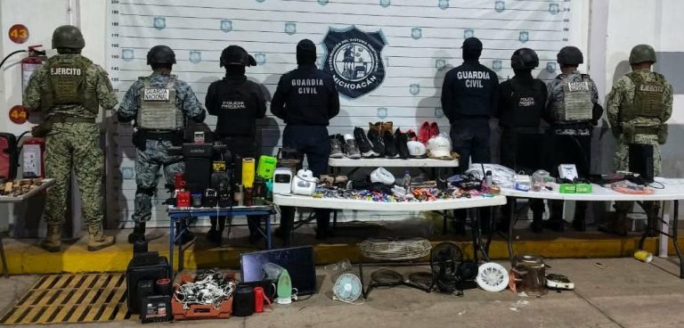 Decomisan dispositivos Starlink, droga y otros objetos prohibidos en penal «David Franco Rodríguez», ubicado en Charo