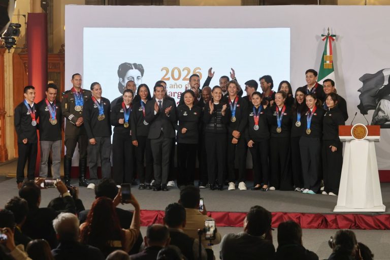 Aumentarán becas para el deporte