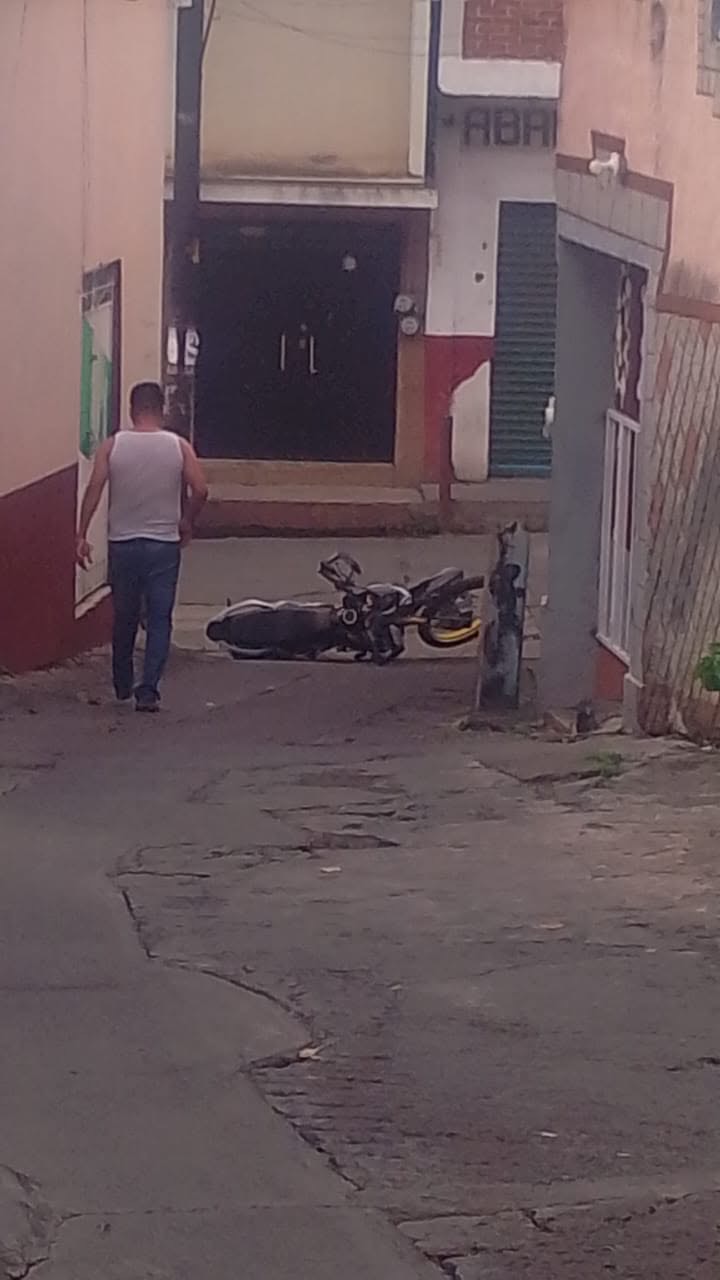 Reportan presunto enfrentamiento entre grupos criminales en Pedernales, Tacámbaro