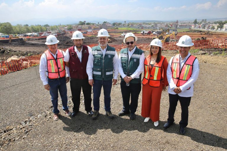 Supervisa Bedolla construcción del nuevo Hospital del IMSS en Villas del Pedregal