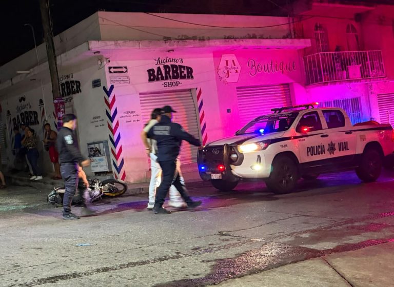 Motociclista sufre traumatismo craneal tras aparatoso accidente en La Piedad
