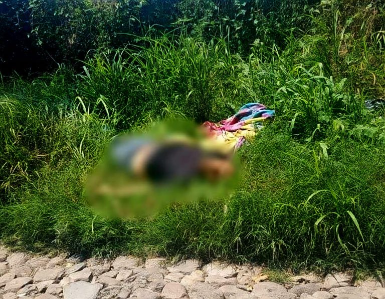 Hallan a un hombre ejecutado a balazos en la colonia El Varillero de Apatzingán