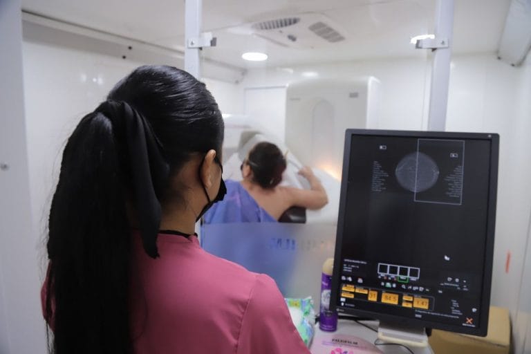SSM fortalece la detección oportuna de cáncer de mama en Michoacán