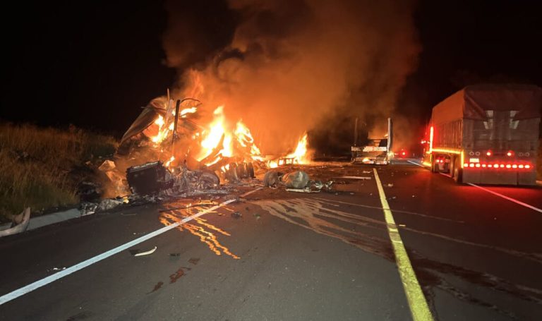 Suman dos fallecidos tras accidentes de la autopista Siglo XXI