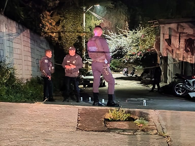 Balean a hombre y mujer en la colonia Lomas del Durazno, al sur de Morelia