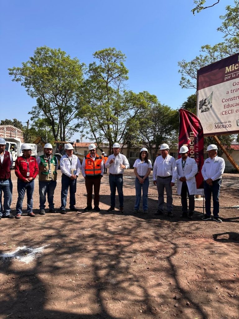 Avanza construcción de tres CECI del IMSS en Michoacán