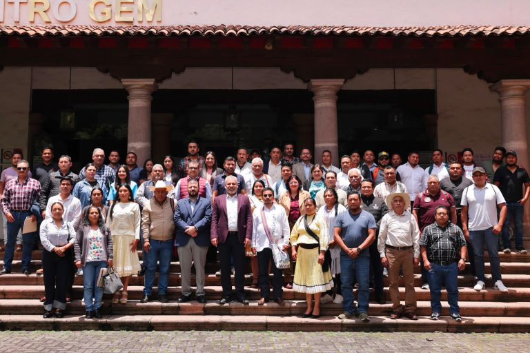 Michoacán está cambiando en favor de las comunidades indígenas: Bedolla