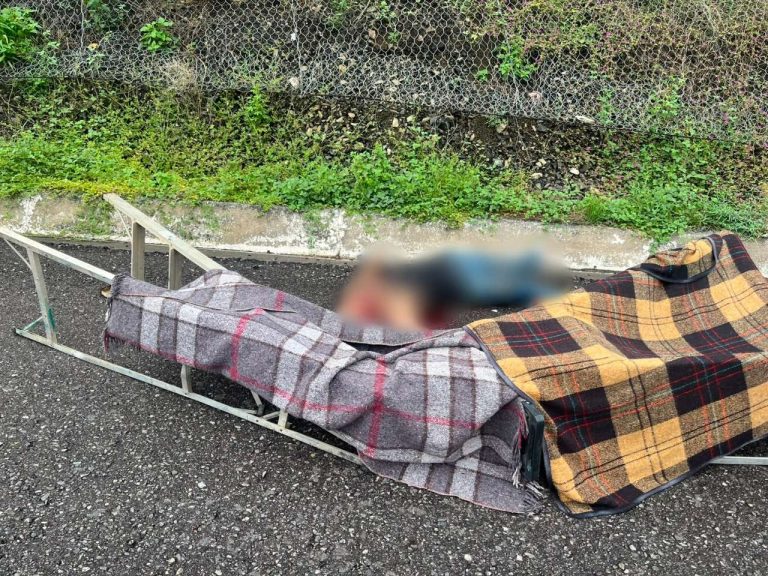 Muere hombre atropellado en la Autopista Siglo XXI; detienen al presunto responsable