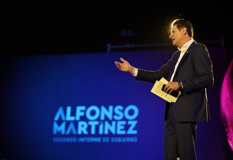 Presenta Alfonso Martínez Alcázar su II Informe de Gobierno