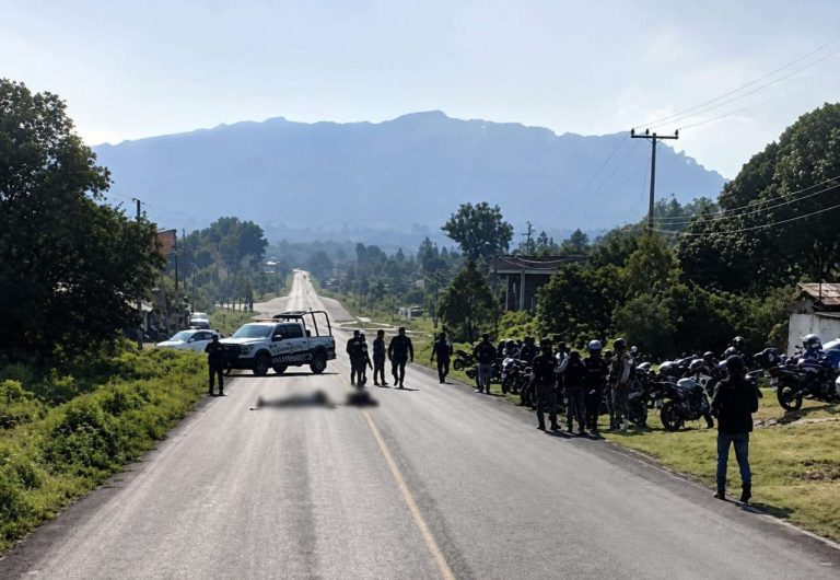Motociclista uruapense muere al accidentarse durante «rodada», en Pátzcuaro