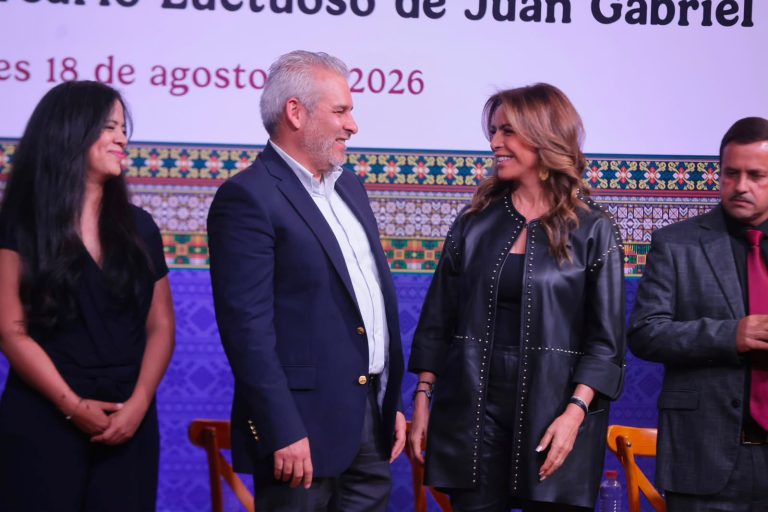 Juan Gabriel, el amor eterno de México en la Lotería Nacional: Bedolla