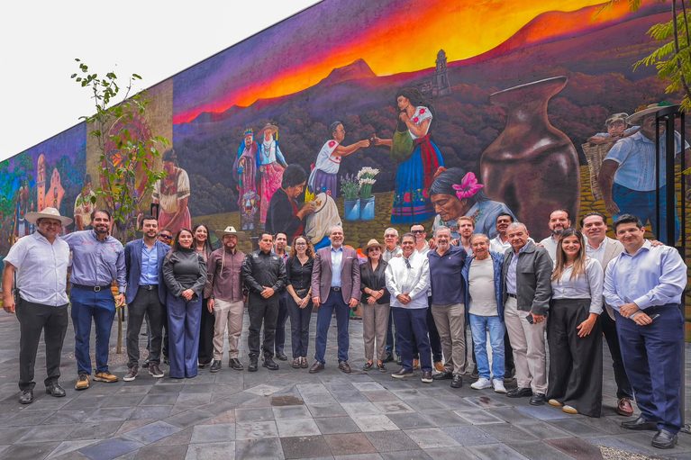 Bedolla encabeza encuentro con sector productivo de Uruapan