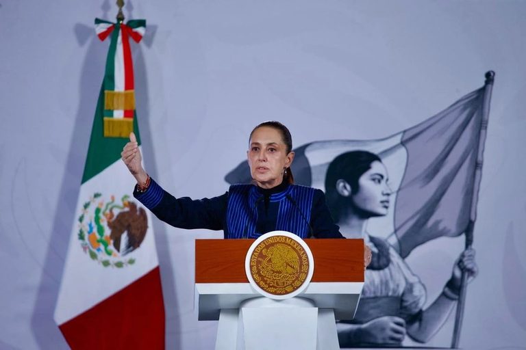 Califica Sheinbaum como «imprudente» el intento de regreso de Rocha Moya a Sinaloa