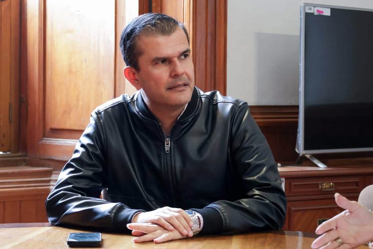 Hermano de Carlos Manzo acusa a Máynez de «oportunismo político»