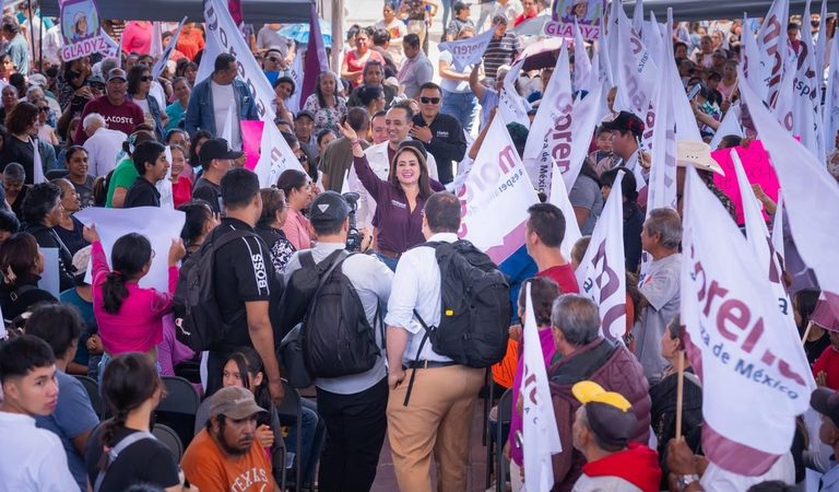 Construye Gladyz Butanda “ejército” de 40 mil defensores de la 4T