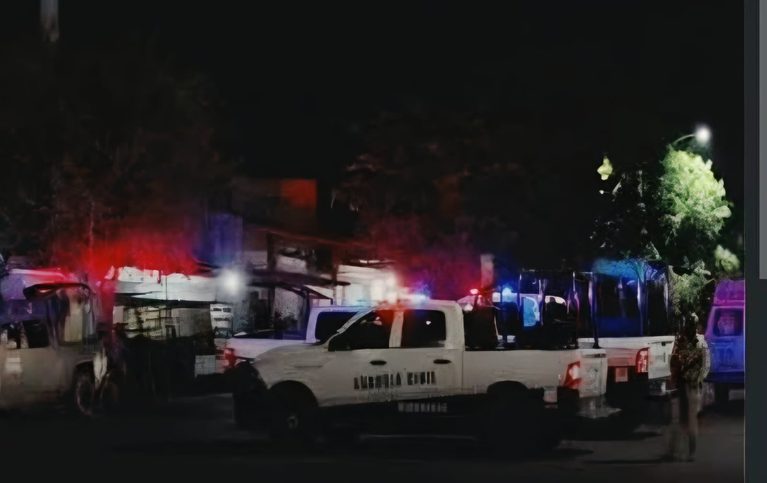 Matan a “El Cholo”, frente a un bar en Apatzingán