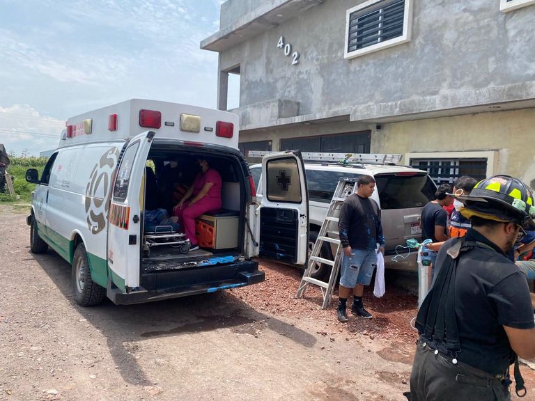 Dos trabajadores se intoxican mientras pintaban un aljibe, en La Piedad