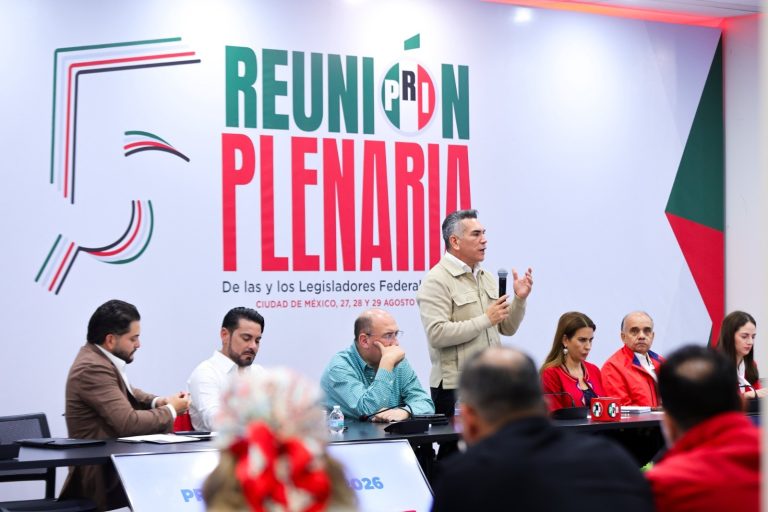 En unidad, la oposición ganaría a morena 12 gubernaturas: Alejandro Moreno