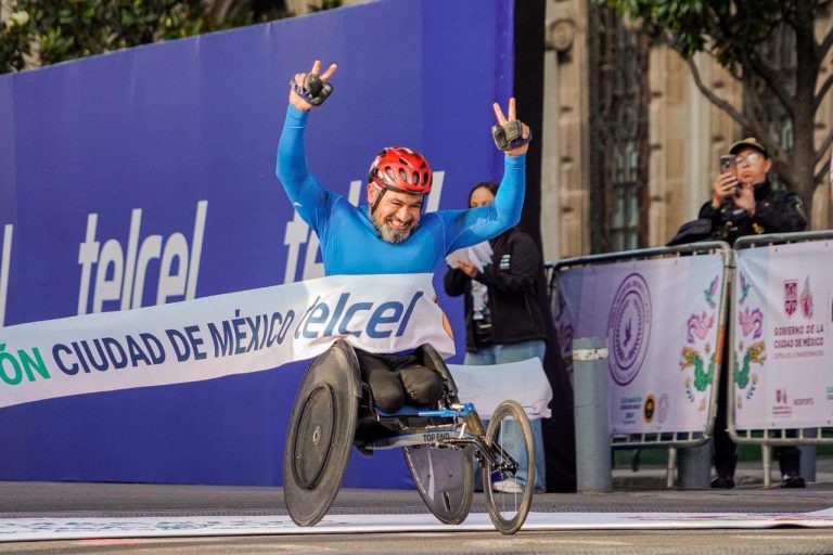 Brenda Osnaya bicampeona en el marathon de la Ciudad de México
