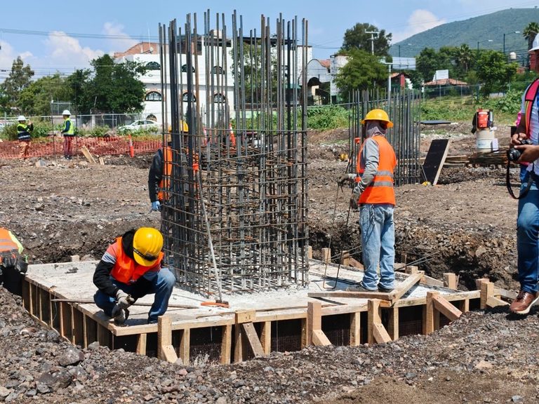 Gobierno de México a través del IMSS, ejecuta importantes obras en Michoacán