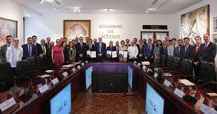 Renueva Sheinbaum acuerdo voluntario con gasolineros para frenar la inflación