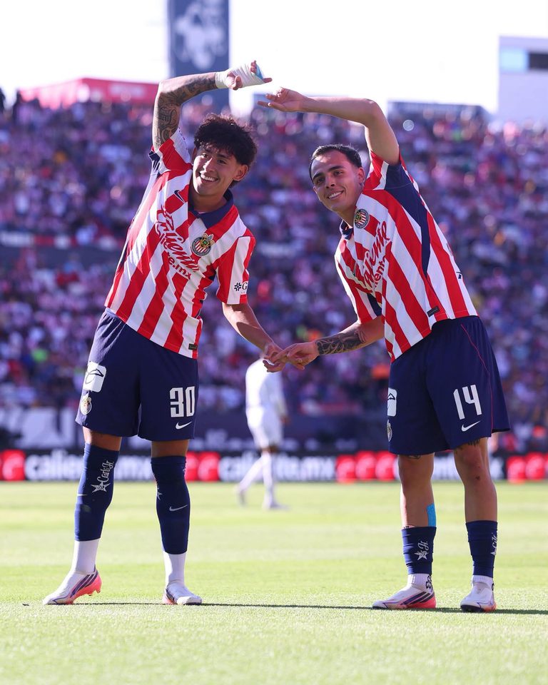 ‎Chivas gana de visita
