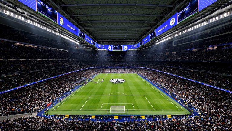 Regresa la UCL