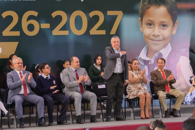 Cuatro ciclos escolares completos y quincenas puntuales al magisterio, nueva realidad en Michoacán: Luis Navarro