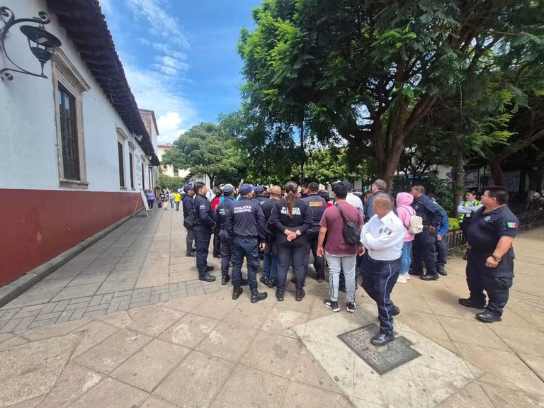 Despiden a 150 elementos de Seguridad Pública y Tránsito Municipal de Uruapan